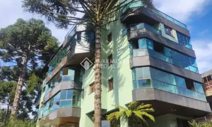 Apartamento com 2 quartos à venda na borges de medeiros, 527, centro, canela, 91 m2 por r$ 850.000