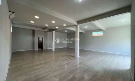 Ponto comercial para alugar na Tio Elias, 542, Leodoro de Azevedo, Canela, 120 m2 por R$ 3.500