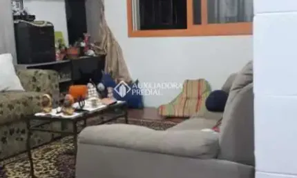 Apartamento com 1 quarto à venda na Rua Ivo Nicolau Antinolfi, 95, Rubem Berta, Porto Alegre, 54 m2 por R$ 100.000