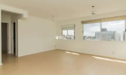Apartamento com 3 quartos à venda na avenida dom cláudio josé gonçalves ponce de leão, 140, vila ipiranga, porto alegre, 68 m2 por r$ 450.000