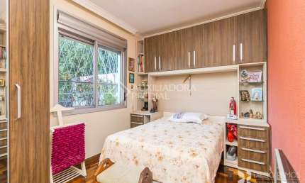 Apartamento com 3 quartos à venda na Rua Onze de Agosto, 42, São João, Porto Alegre, 57 m2 por R$ 389.900