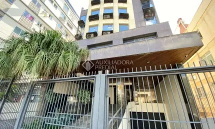Sala comercial à venda na Avenida Getúlio Vargas, 379, Menino Deus, Porto Alegre, 35 m2 por R$ 225.000