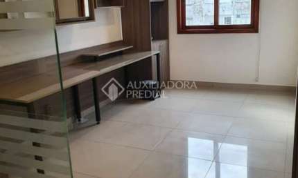 Sala comercial à venda na Rua Félix da Cunha, 224, Floresta, Porto Alegre, 43 m2 por R$ 159.900