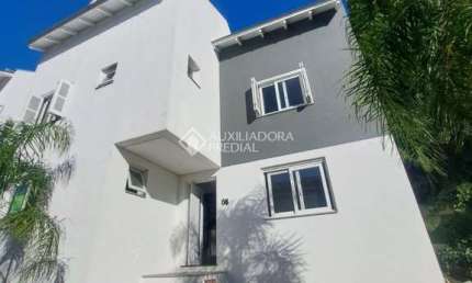 Casa em condomínio fechado com 3 quartos à venda na Rua Manuele Cristiane Gonçalves, 79, Vila Nova, Porto Alegre, 240 m2 por R$ 519.000