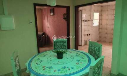 Casa com 3 quartos à venda na Rua Terezinha Turcato, 634, Costa e Silva, Porto Alegre, 52 m2 por R$ 250.000