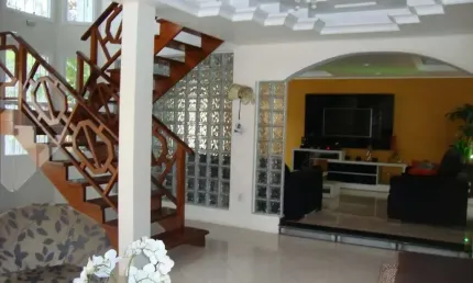 Casa com 4 quartos à venda na Avenida Karl Iwers, 261, Jardim Itu Sabará, Porto Alegre, 371 m2 por R$ 1.793.500