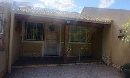 Casa com 3 quartos à venda na Avenida Capitão Garibaldi Pinto dos Santos, 2320, Parque Granja Esperança, Cachoeirinha, 100 m2 por R$ 265.000