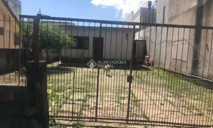 Casa com 4 quartos à venda na avenida joão de saldanha, 102, santa maria goretti, porto alegre, 120 m2 por r$ 439.000