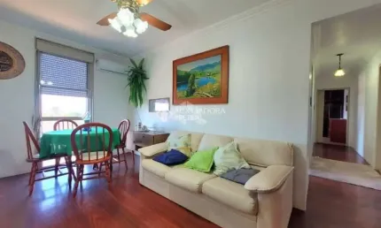 Apartamento com 3 quartos à venda na Avenida Palmira Gobbi, 820, Humaitá, Porto Alegre, 72 m2 por R$ 240.000