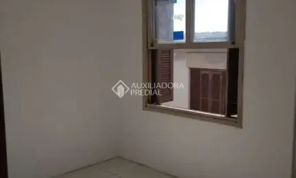 Apartamento com 2 quartos à venda na Rua Tarcila Moraes Dutra, 140, Santa Rosa de Lima, Porto Alegre, 50 m2 por R$ 90.000