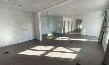 Sala comercial com 4 salas para alugar na Rua Doutor Alfredo de Castro, Barra Funda, São Paulo