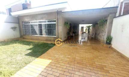 Casa com 3 quartos para alugar na Rua Montevidéu, Alto da Lapa, São Paulo
