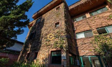 Apartamento tipo Garden no bairro Boaçava SP com 3 suítes e 3 vagas + depósito para Locação
