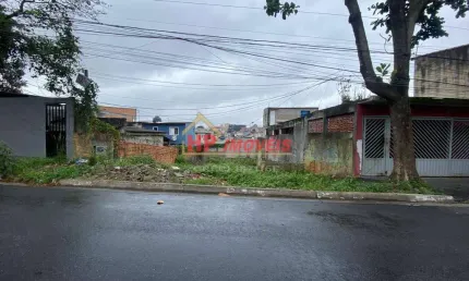 Terreno à venda na Rua Martins Fontes, Veloso, Osasco