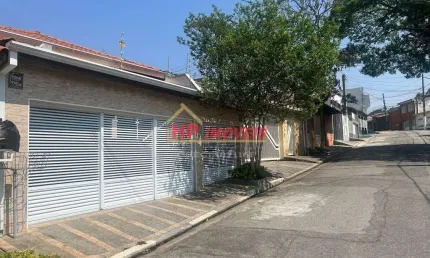 Casa térrea com 03 dormitórios e 02 vagas em osasco, jd. das flores.