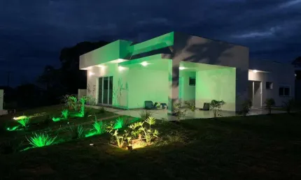 Magnifica casa a venda no condomínio Riviera de Santa Cristina III