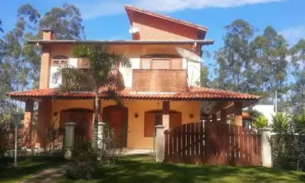 Linda casa a venda no Condomínio Ninho Verde I Eco Residence - Porangaba/SP.
