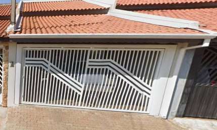 Casa Moderna e Completa com Placa Solar e 5 Ar-Condicionados na Av. Professora Zilah de Aquino - Tatuí | R$ 450 mil