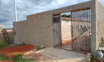 Casa Nova à Venda no Bairro Novo Horizonte, Tatuí - SP