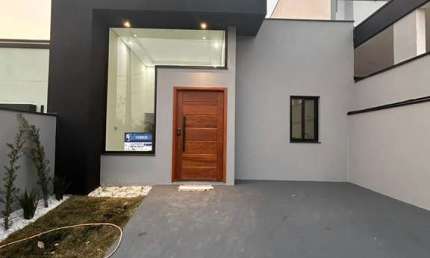 Seu novo lar está aqui! Conheça esta incrível casa à venda no exclusivo Condomínio Reserva dos Ypês 3.