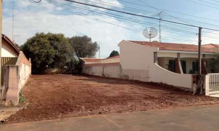 Terreno Misto à Venda no Centro de Cerquilho - 444 m² | R$ 590.000,00