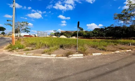 Terreno comercial à venda, 2.773m² por R$ 3.470.000 - Boituva/SP