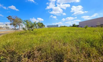 Terreno comercial à venda, 1.789m² por r$ 2.250.000 - boituva/sp