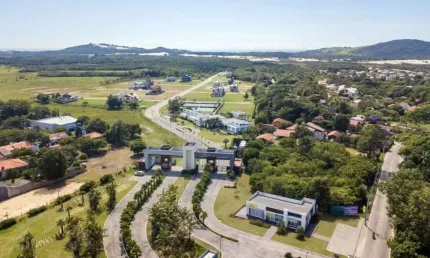 Casa em condomínio fechado com 3 quartos à venda na Grp 396, 1850, Grama, Garopaba por R$ 2.150.000