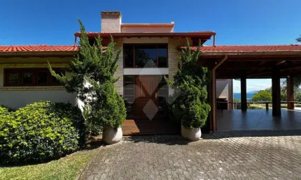 Casa em condomínio fechado com 5 quartos à venda na Bela Vista, 100, Centro, Garopaba por R$ 4.790.000