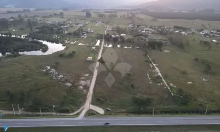 Terreno em condomínio fechado à venda na Rua Professora Ozima Clara Sumar, 1, Pinheira, Palhoça por R$ 450.000