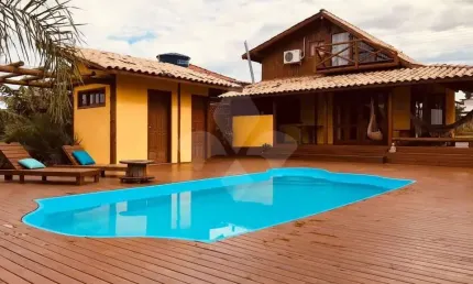 Prédio com 3 salas à venda na Avenida Porto Novo, 93057, Praia do Rosa, Imbituba por R$ 1.106.300
