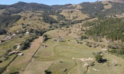 Terreno em condomínio fechado à venda na Henrique Bernardo, Morro do Freitas, Paulo Lopes por R$ 3.500.000