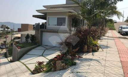 Casa em condomínio fechado com 4 quartos à venda na Rua Bernardino Manoel Rodrigues, 601, Centro, Garopaba por R$ 4.150.000