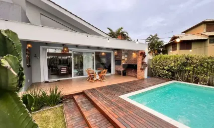 Casa em condomínio fechado com 3 quartos à venda na Geral do Ouvidor, 396, Zona Rural, Garopaba por R$ 1.990.000