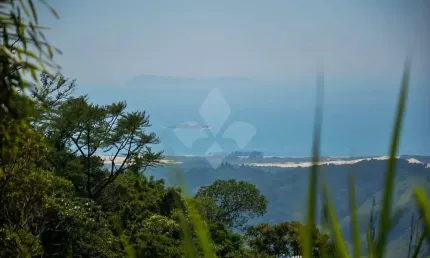 Terreno à venda na Sitio Morro do Fortunato, 100, Macacu, Garopaba por R$ 2.800.000
