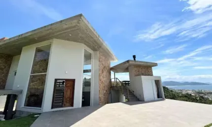 Casa em condomínio fechado com 3 quartos à venda na Geral Praia da Silveira, 110, Praia da Silveira, Garopaba por R$ 5.500.000