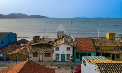 Casa em condomínio fechado com 3 quartos à venda na Manoel de Araujo, 152, Centro, Garopaba por R$ 2.999.999