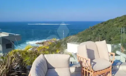 Casa em condomínio fechado com 3 quartos à venda na da Floresta 2, 554, Centro, Garopaba por R$ 3.490.000