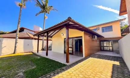 Casa em condomínio fechado com 4 quartos à venda na Geral da Ferrugem, 21, Capão, Garopaba por R$ 1.500.000
