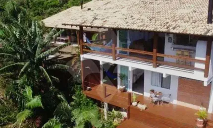 Casa em condomínio fechado com 4 quartos à venda na Das Goiabeiras, 354, Capão, Garopaba por R$ 1.400.000