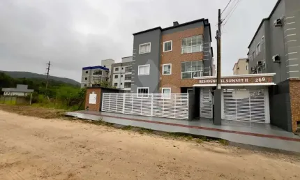 Apartamento com 2 quartos à venda na Vereador Nilson Inácio Alves, 268, Village, Imbituba por R$ 350.000