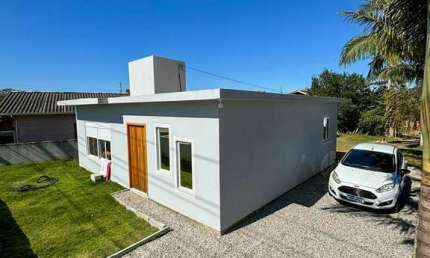 Casa com 2 quartos à venda na Tolentino C. Corrêa, 2, Araçatuba, Imbituba por R$ 460.000