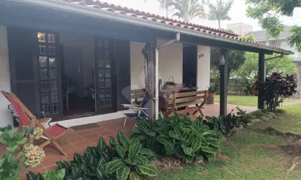 Casa em condomínio fechado com 3 quartos à venda na Doutor Elmo Kinseski, 270, Centro, Garopaba por R$ 1.500.000