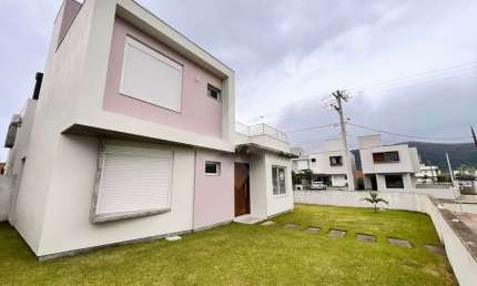 Casa em condomínio fechado com 3 quartos à venda na Pedro Miguel Linhares, 377, Areais da Palhocinha, Garopaba por R$ 880.000