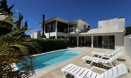 Casa em condomínio fechado com 3 quartos à venda na Santa Terezinha, 28, Ferraz, Garopaba por R$ 2.980.000