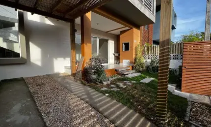 Casa em condomínio fechado com 3 quartos à venda na Vita Pereira Da Encarnação, 169, Ambrósio, Garopaba por R$ 800.000