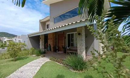 Casa com 3 quartos à venda na Ismael Lobo, 89, Centro, Garopaba por R$ 3.390.000
