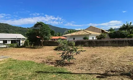 Terreno em condomínio fechado à venda na Grp 380, 100, Encantada, Garopaba por R$ 440.000