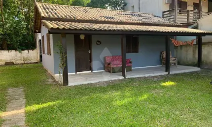 Casa em condomínio fechado com 2 quartos para alugar na Da Lagoa, sn, Capão, Garopaba por R$ 2.500
