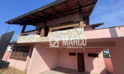 Casa com 3 quartos à venda no Centro, Pomerode , 256 m2 por R$ 1.600.000